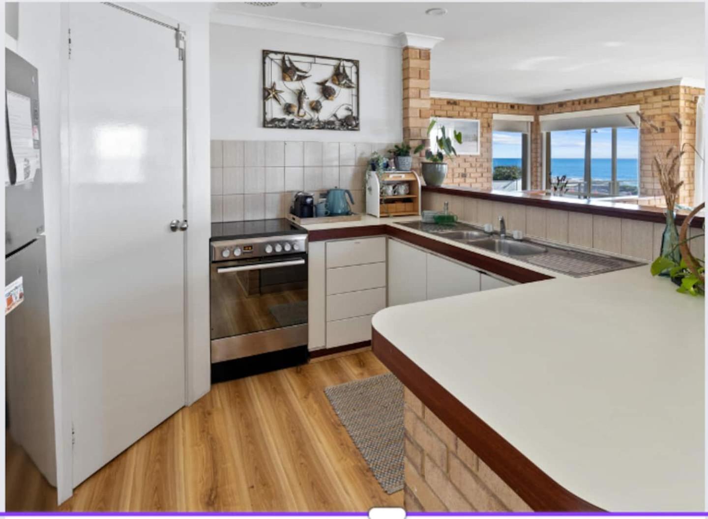 Pet-Friendly Beachfront Family Getaway With Views Villa Mandurah Exteriör bild